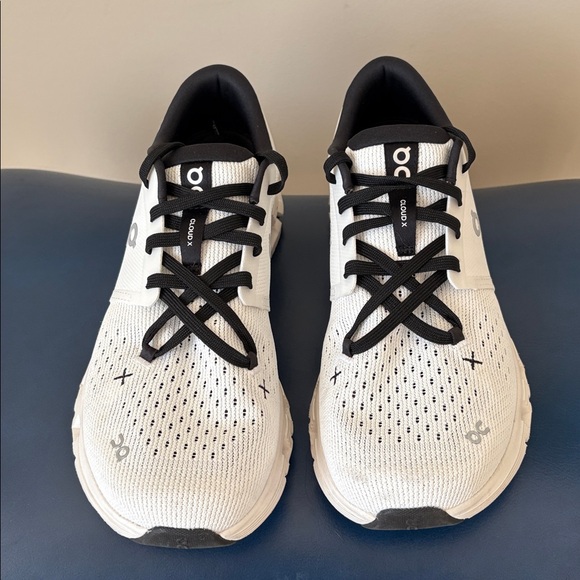 Cloud X 4, Women’s Size 10 - Picture 3 of 8